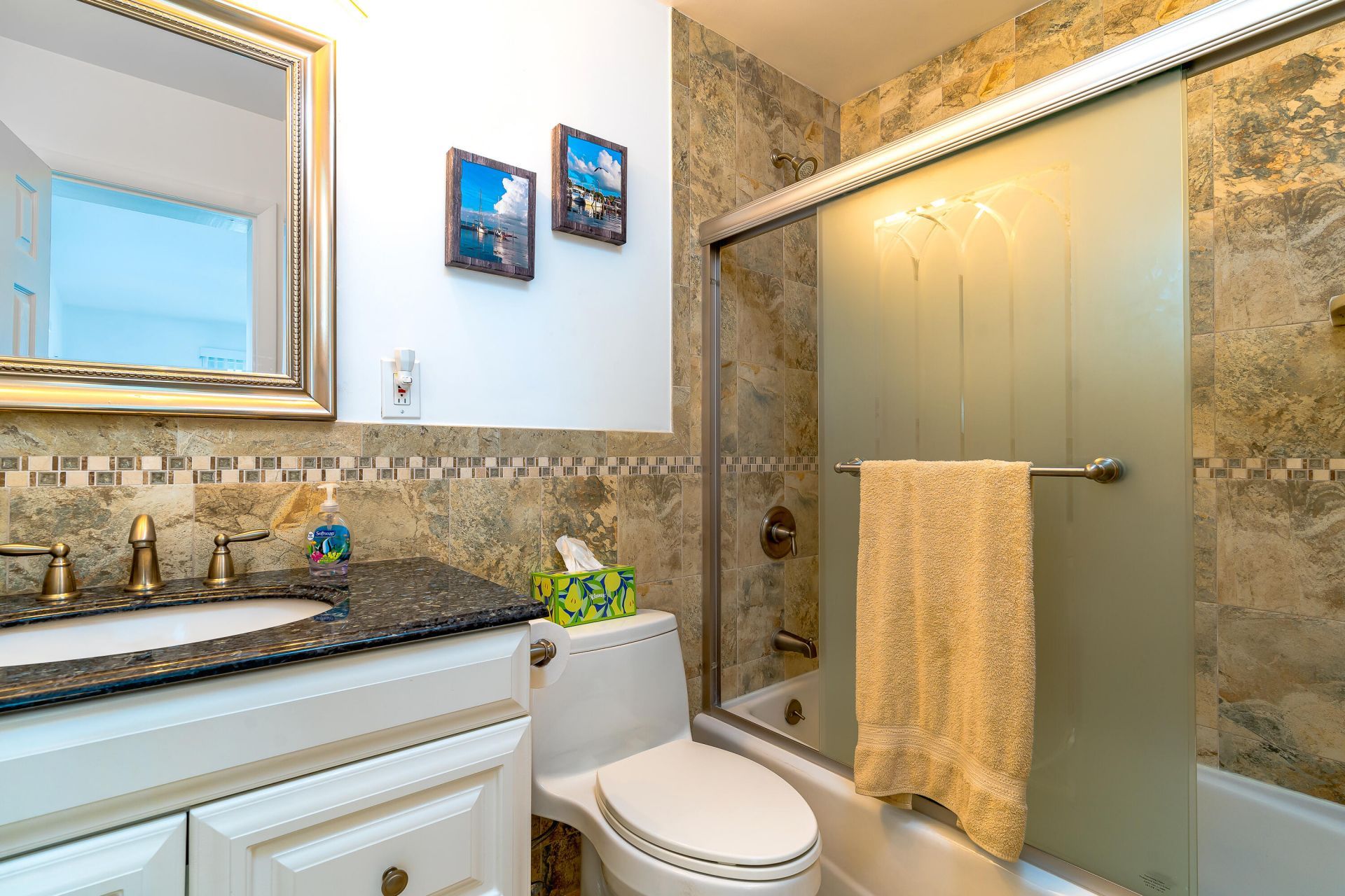 1101 W Ocean Drive, Unit 24, Key Colony, FL 33051 Photo