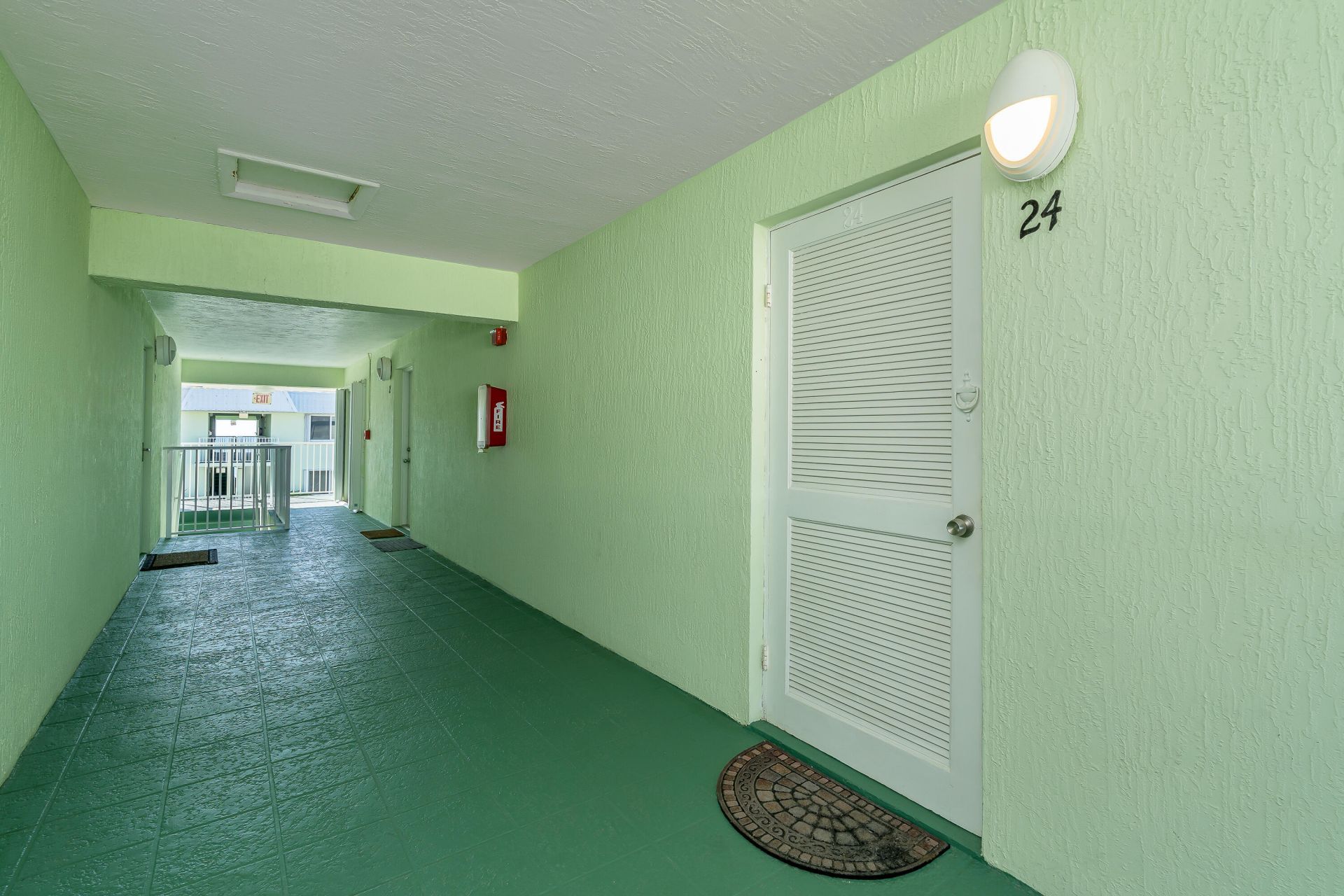 1101 W Ocean Drive, Unit 24, Key Colony, FL 33051 Photo