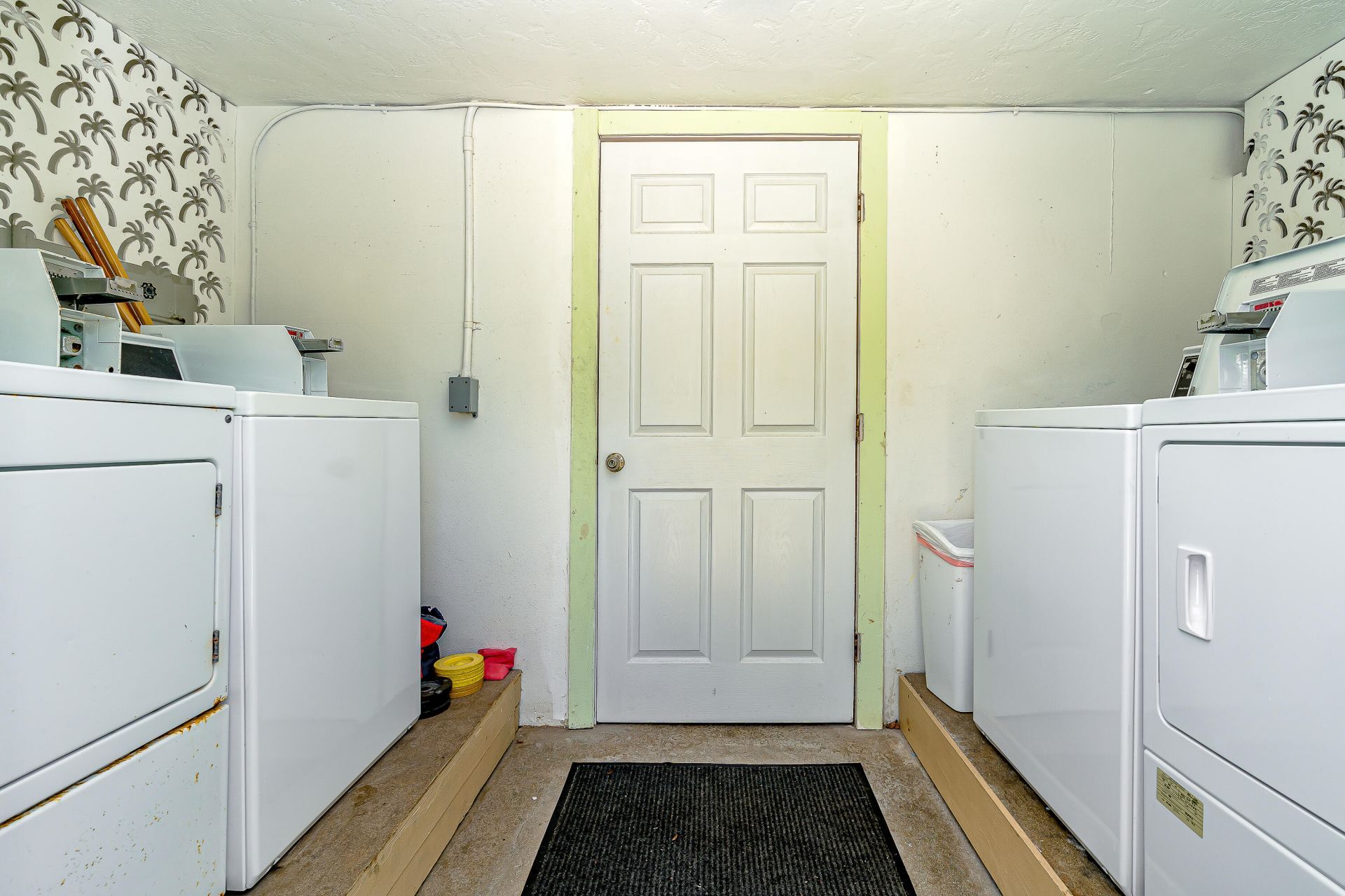 1101 W Ocean Drive, Unit 24, Key Colony, FL 33051 Photo