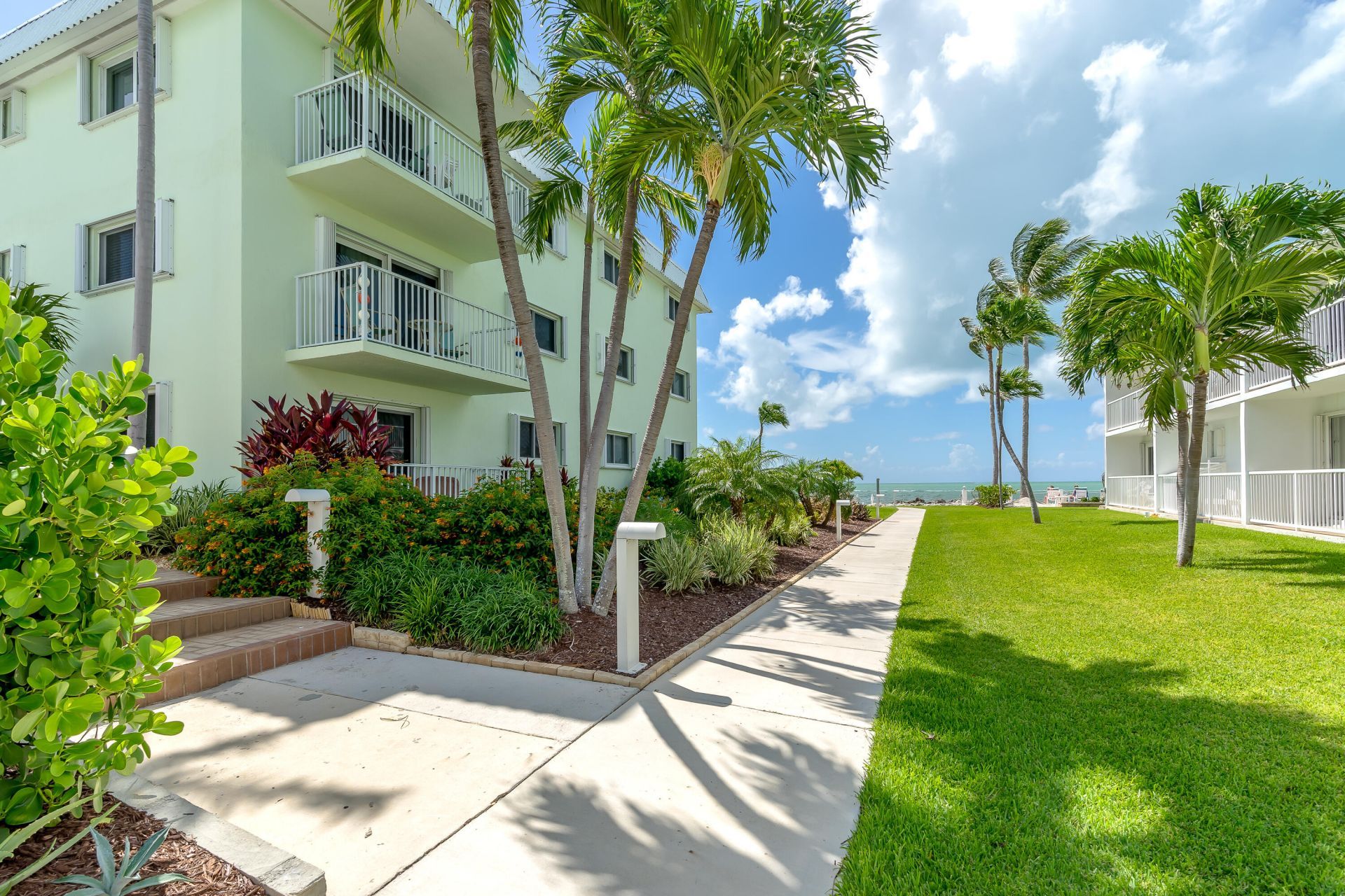 1101 W Ocean Drive, Unit 24, Key Colony, FL 33051 Photo