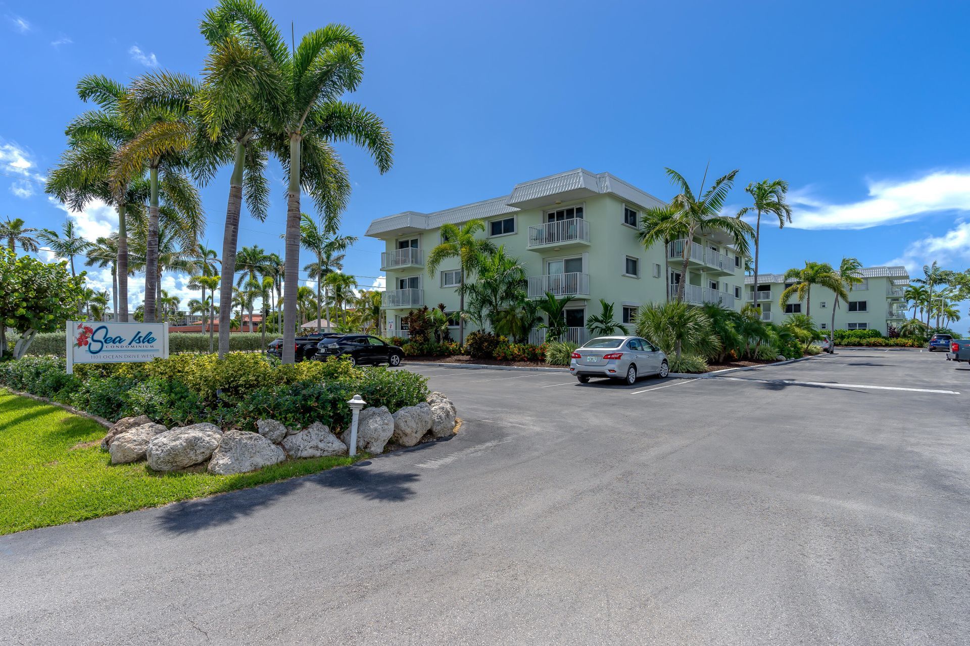 1101 W Ocean Drive, Unit 24, Key Colony, FL 33051 Photo