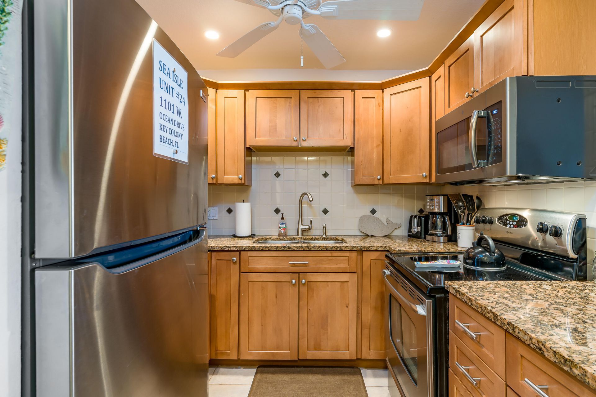 1101 W Ocean Drive, Unit 24, Key Colony, FL 33051 Photo