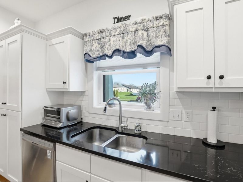 200 E Woodside Drive, Arcanum, OH 45304 Photo 16