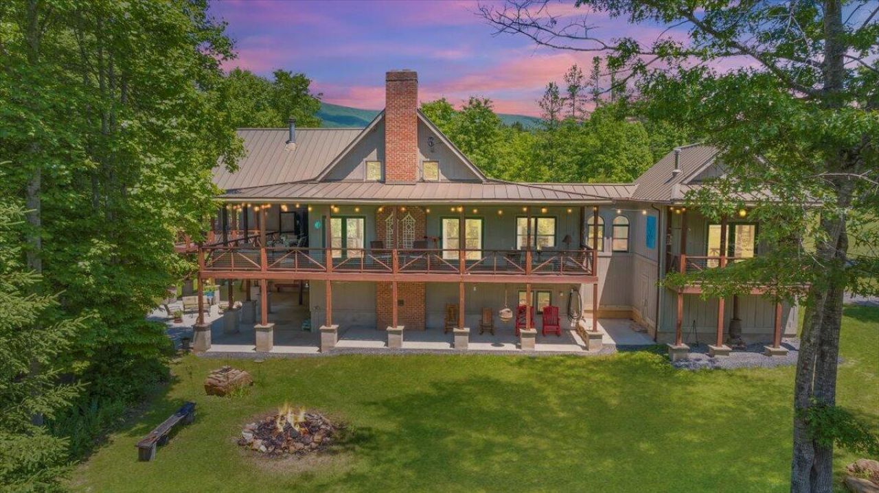 80 Oriskany Square, Eagle Rock, VA 24085 Main Photo