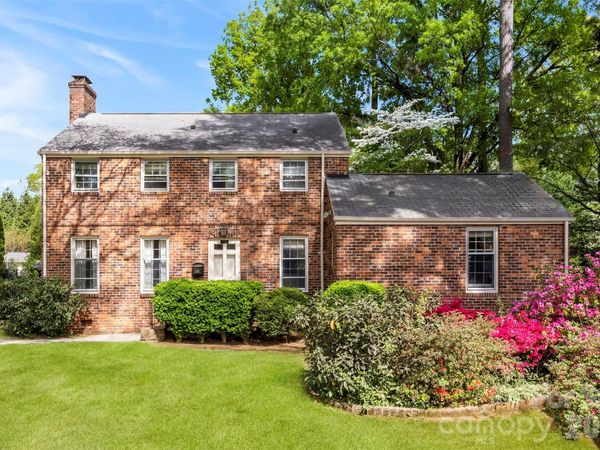 1519 Providence Road, Charlotte, NC 28207