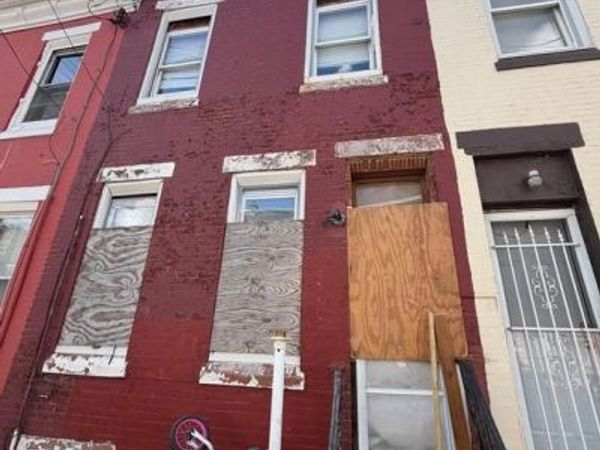 2516 N SARTAIN STREET , PHILADELPHIA, PA 19133