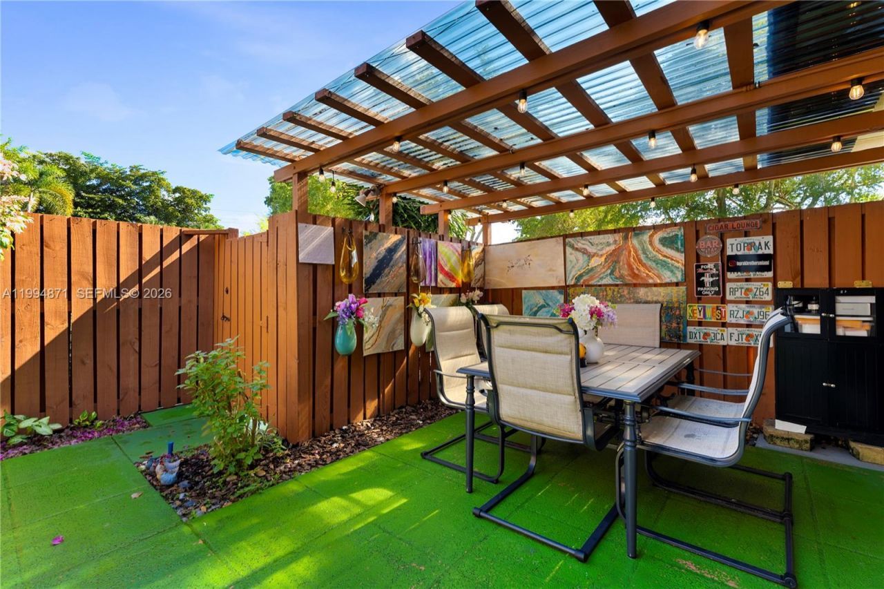 9118 SW 20th Ct , Davie, FL 33324 Photo