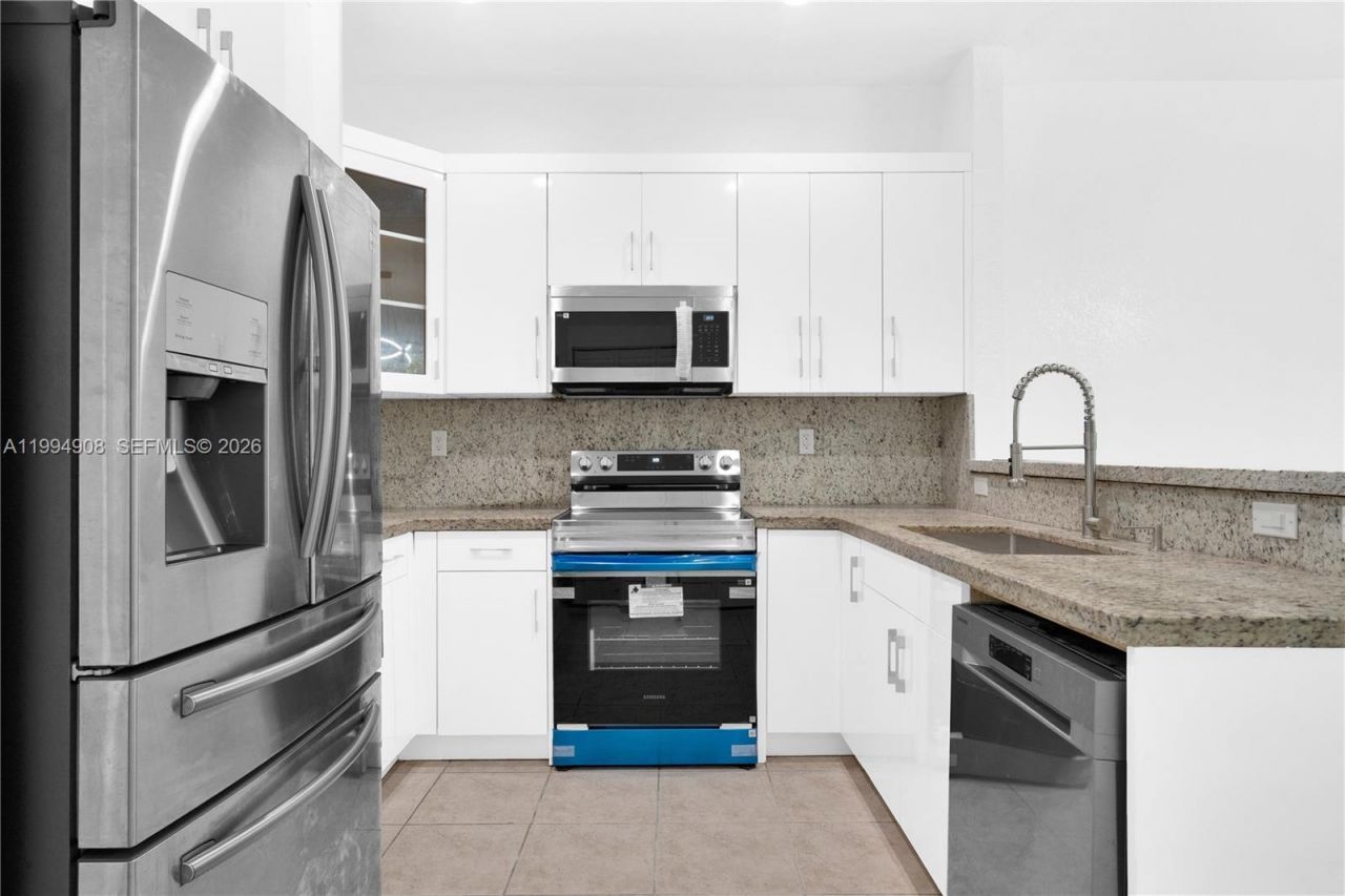 21209 NW 14th Pl, Unit 7-20, Miami Gardens, FL 33169 Photo