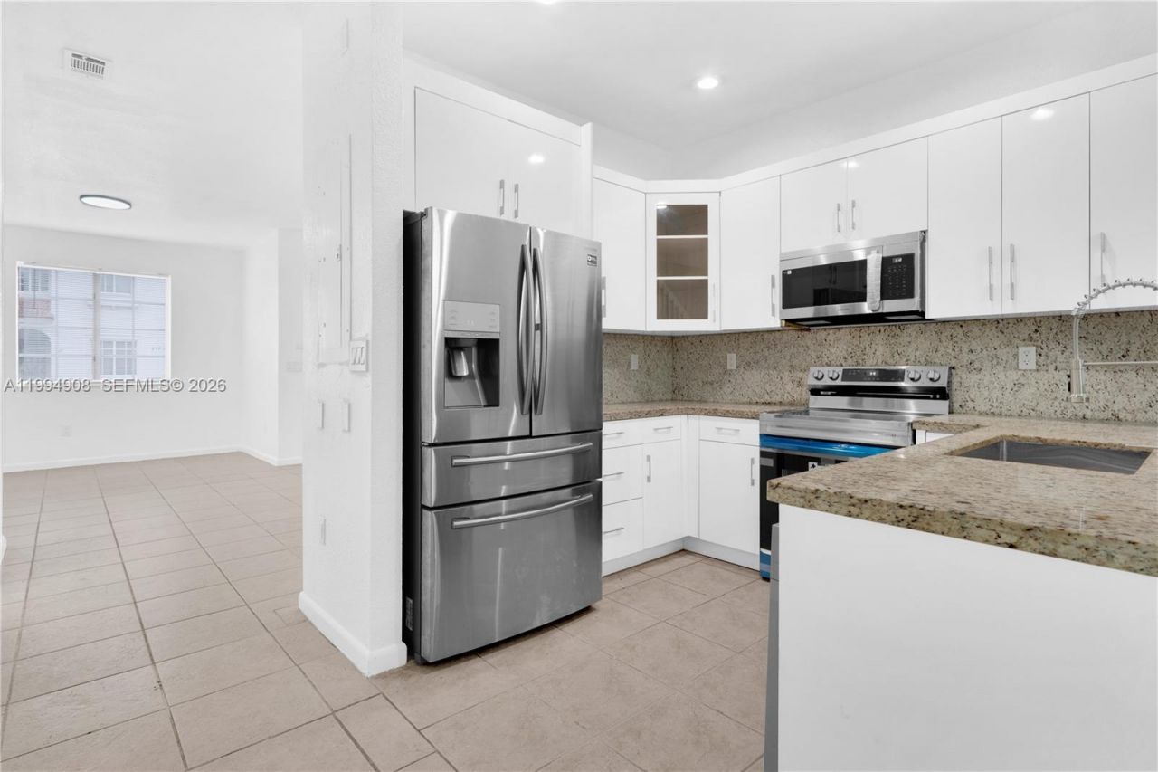 21209 NW 14th Pl, Unit 7-20, Miami Gardens, FL 33169 Photo