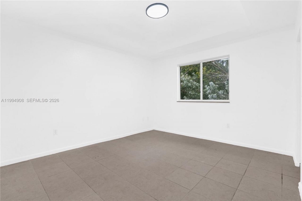 21209 NW 14th Pl , Unit 7-20, Miami Gardens, FL 33169 Photo