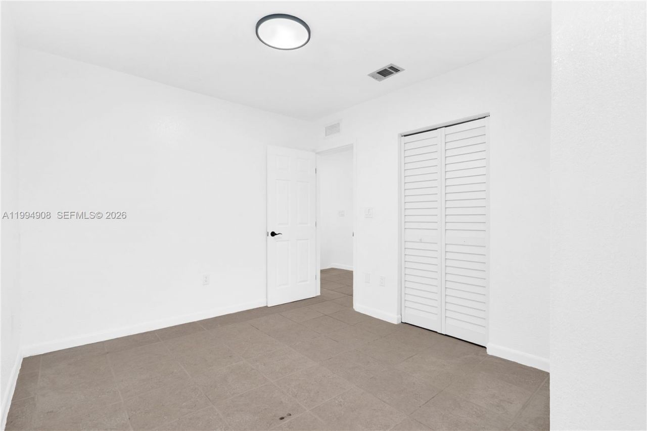 21209 NW 14th Pl, Unit 7-20, Miami Gardens, FL 33169 Photo