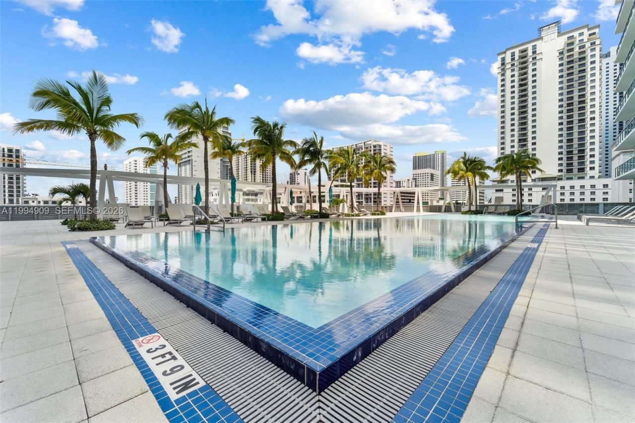 79 SW 12th St , Unit 2108-S, Miami, FL 33130 Photo