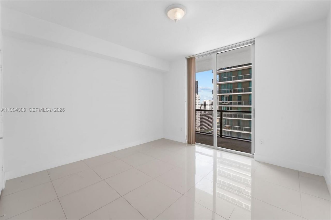 79 SW 12th St , Unit 2108-S, Miami, FL 33130 Photo