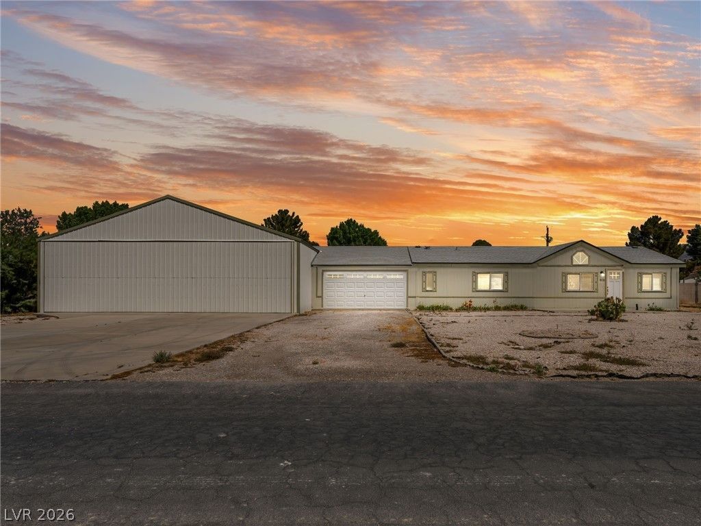 808 Skyhawk Avenue , Jean, NV 89019