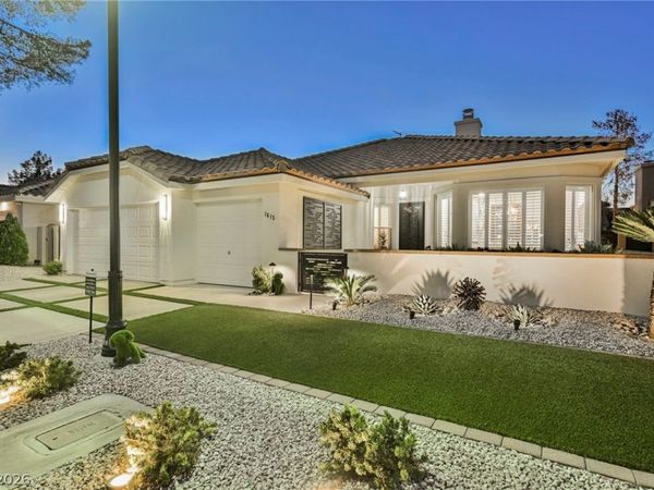 1613 Hidden Spring Drive, Las Vegas, NV 89117