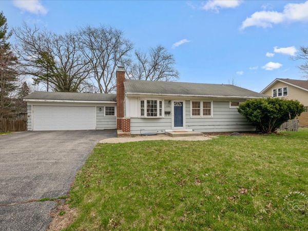 150 S Western Avenue , Aurora, IL 60506