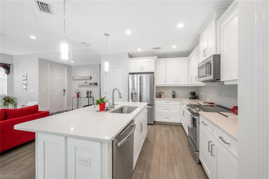 6953 Avalon Cir , Unit 1804, Naples, FL 34112 Photo