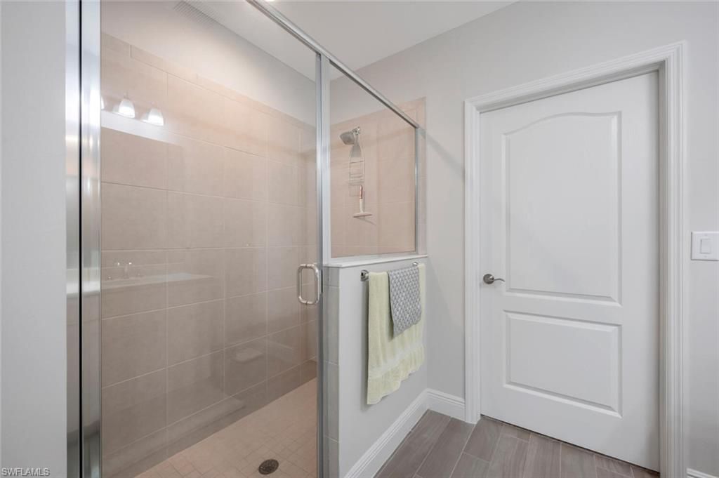 6953 Avalon Cir , Unit 1804, Naples, FL 34112 Photo