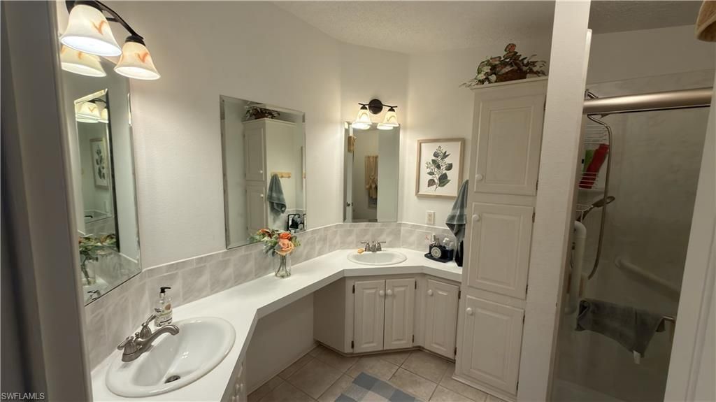 26239 Bonita Fairways Cir , Bonita Springs, FL 34135 Photo