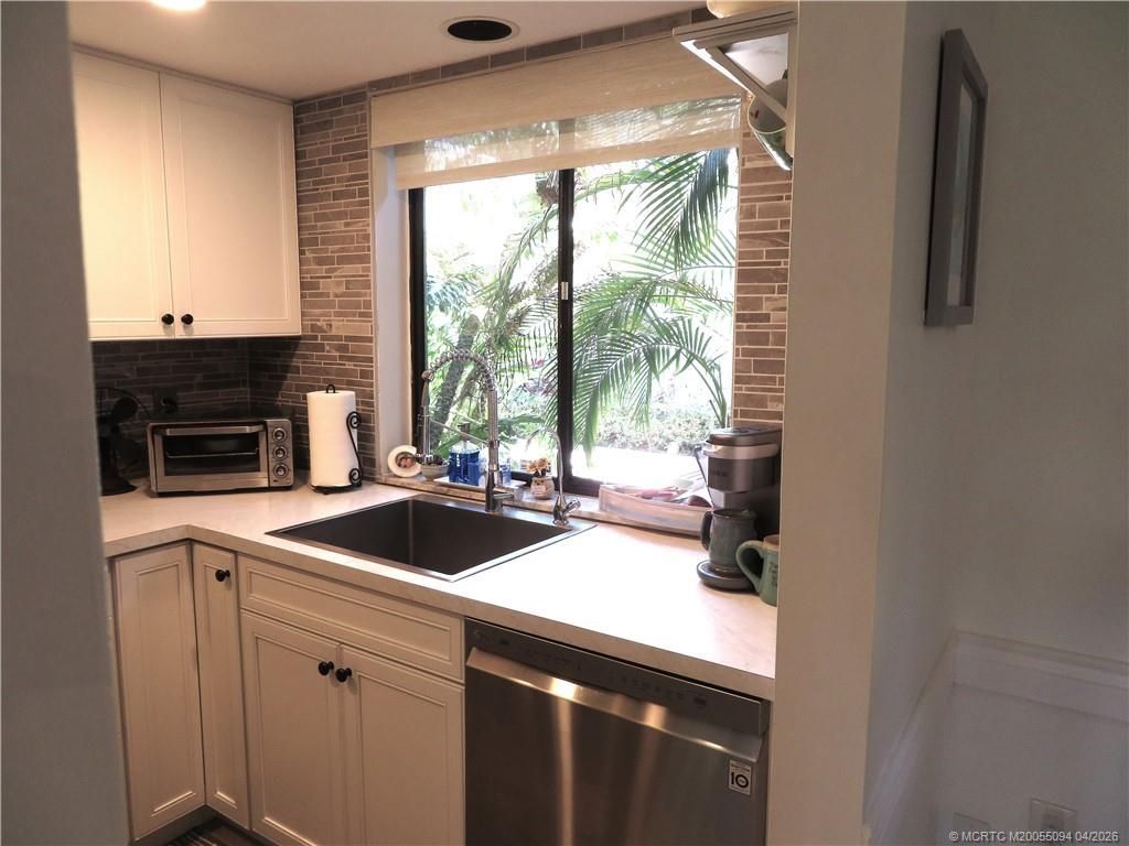 800 NW Fork Road, Unit 6-4, Stuart, FL 34994 Photo