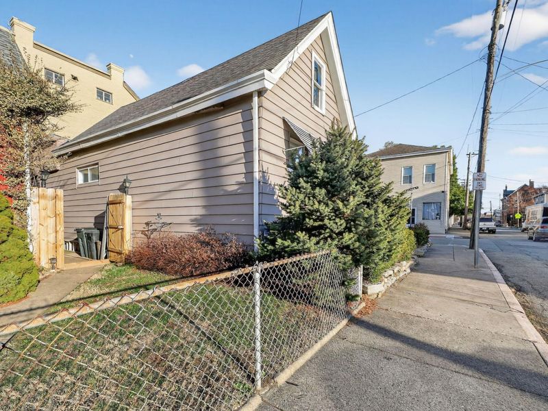 331 Lafayette Avenue, Bellevue, KY 41073 Photo 3