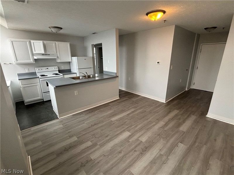 59 Lincoln Way E, Unit 801, Massillon, OH 44646 Photo 3