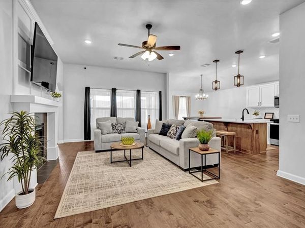 12824 NW 4th Terrace, Yukon, OK 73099