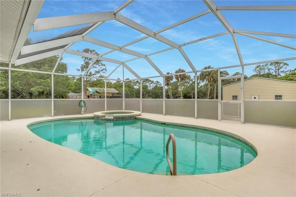 4700 Skates Cir, Fort Myers, FL 33905 Photo