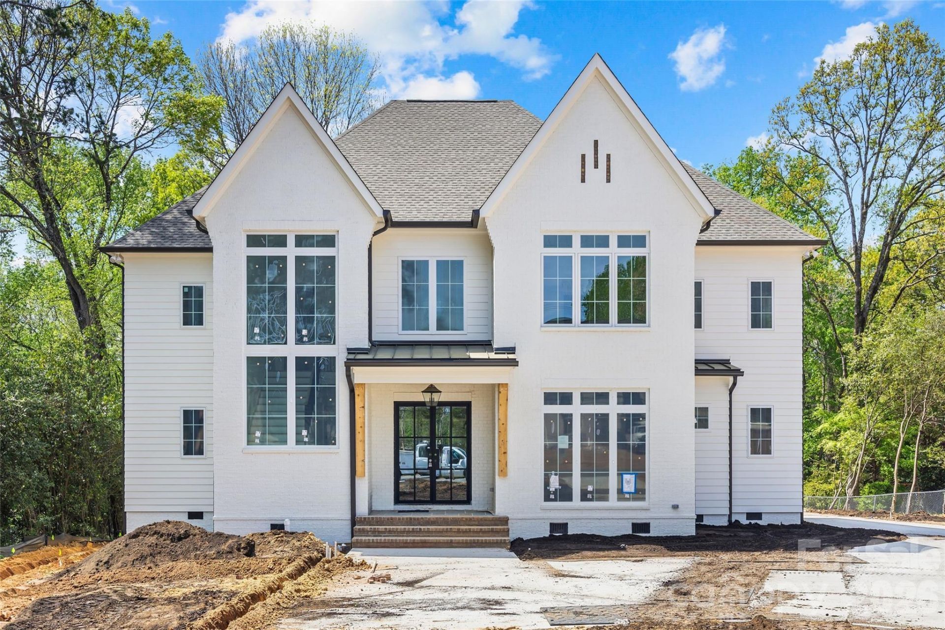 4628 Water Oak Road, Charlotte, NC 28211 Main Photo