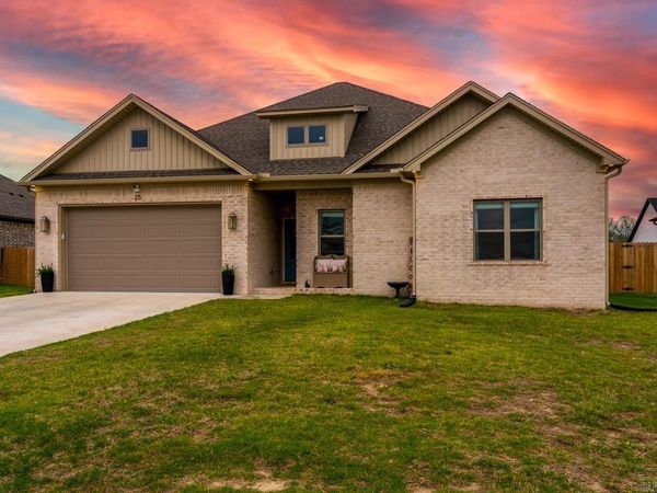 25 Dandelion , Greenbrier, AR 72058
