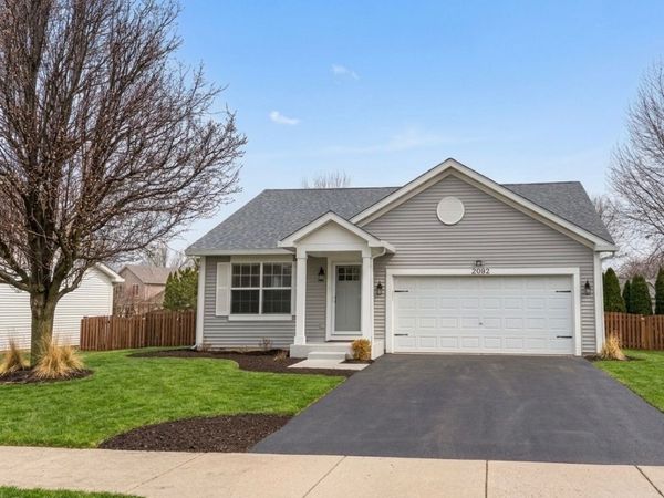 2082 Kathleen Circle, Montgomery, IL 60538