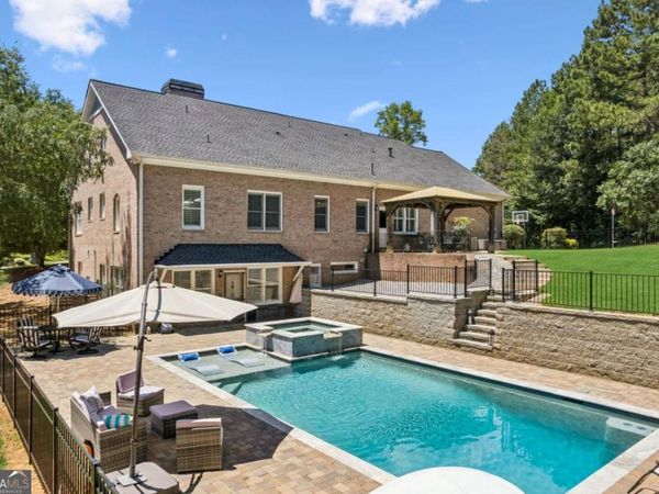 1552 Gracebrook Drive, Lawrenceville, GA 30045