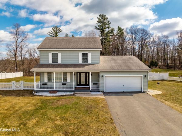 6 Joseph Court, Schaghticoke, NY 12154