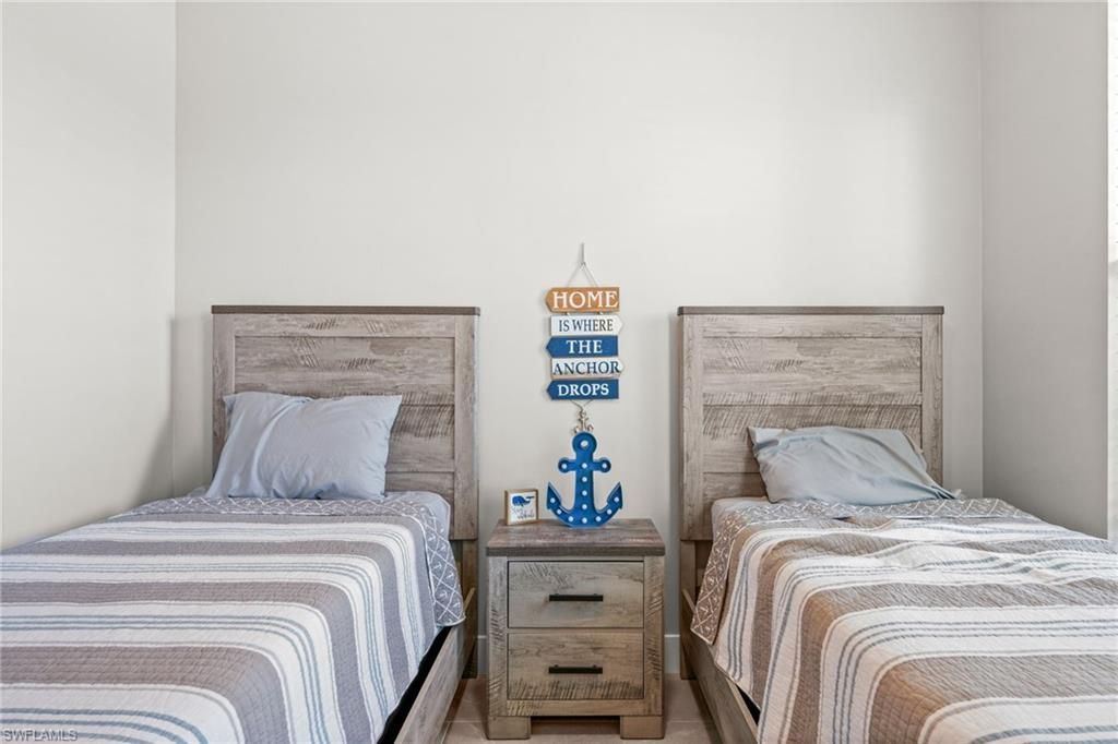 2419 Carambola Ln, Saint James City, FL 33956 Photo