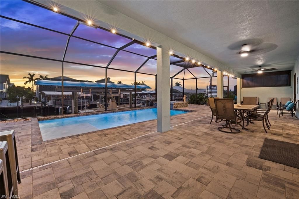 2419 Carambola Ln, Saint James City, FL 33956 Photo