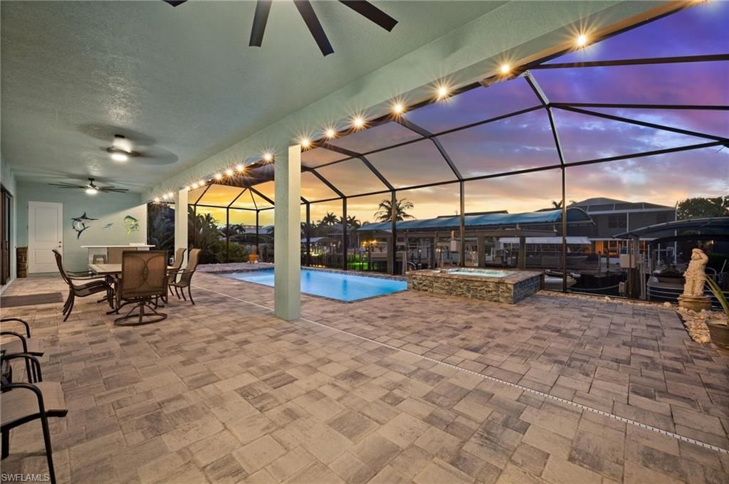 2419 Carambola Ln, Saint James City, FL 33956 Photo