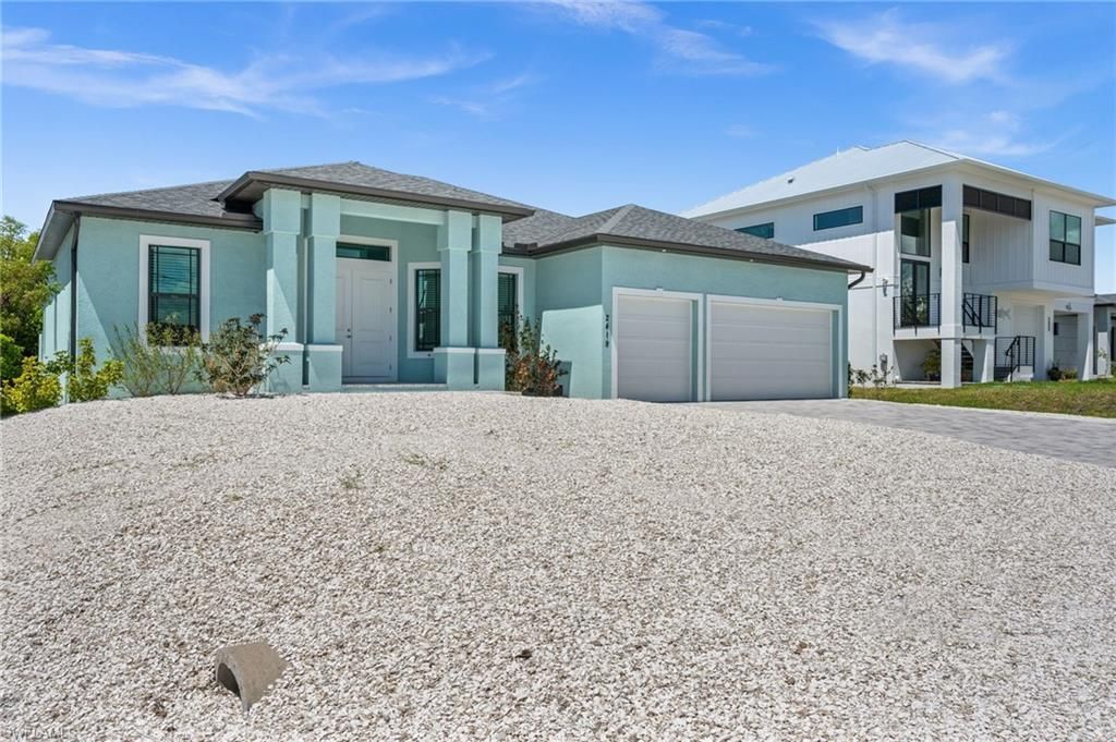 2419 Carambola Ln, Saint James City, FL 33956 Photo