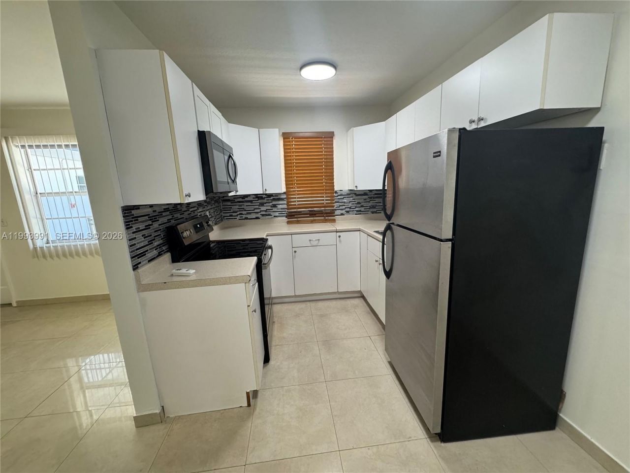 30 SE 4th Ave, Unit 116, Hallandale Beach, FL 33009 Photo