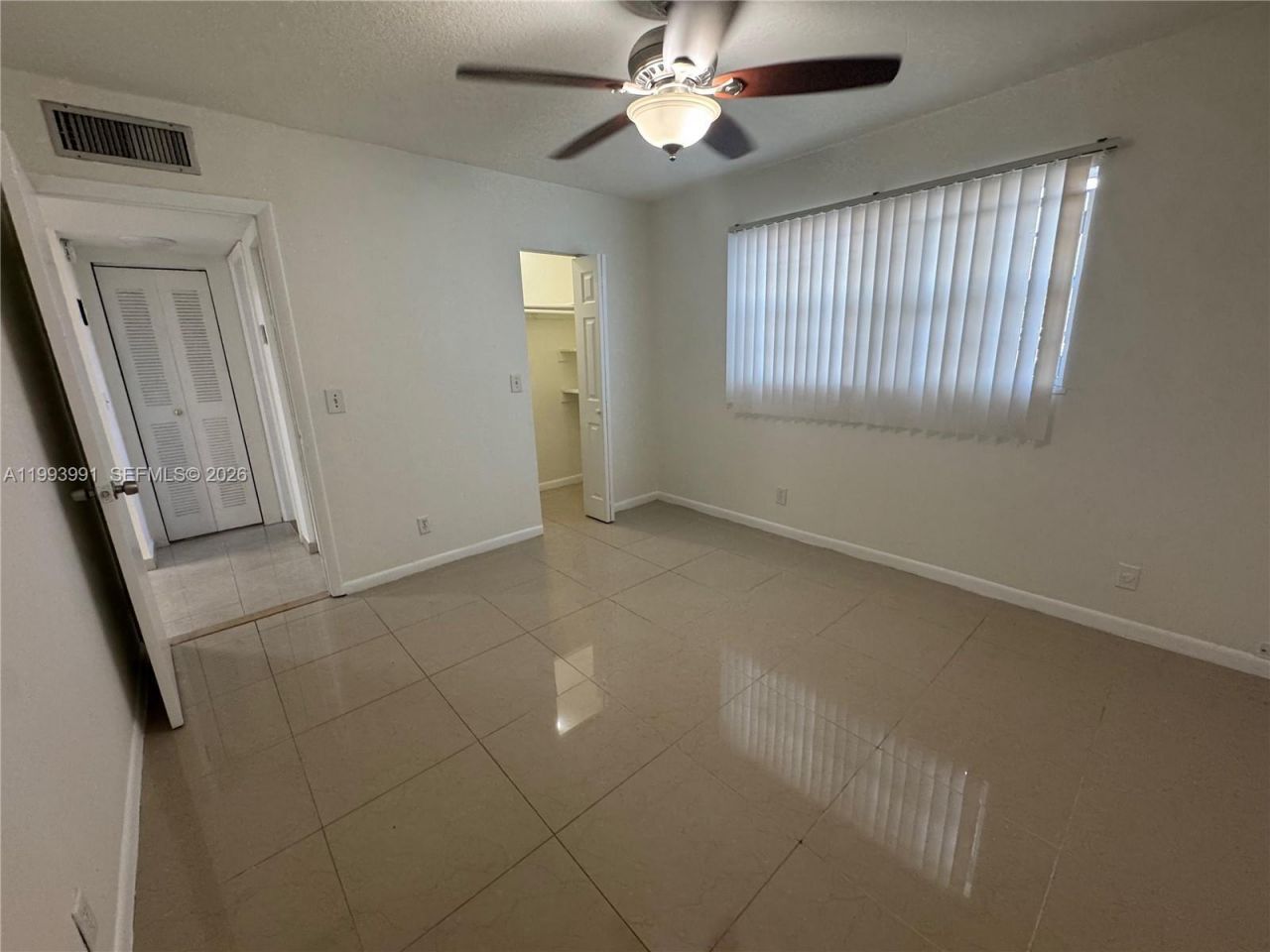 30 SE 4th Ave, Unit 116, Hallandale Beach, FL 33009 Photo