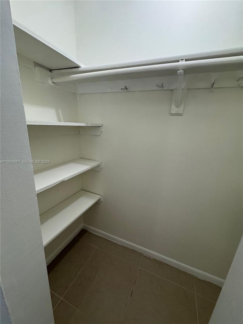 30 SE 4th Ave, Unit 116, Hallandale Beach, FL 33009 Photo