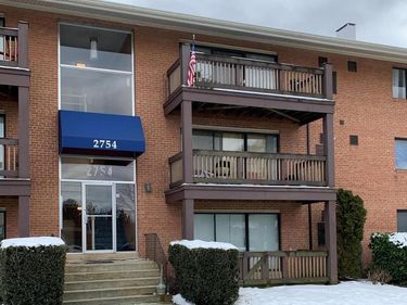 2754 HOLLYWOOD ROAD, Unit 104, FALLS CHURCH, VA 22043