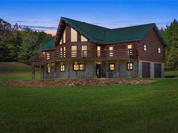 1089 Fire Tower Rd, Reynoldsville, PA 15851
