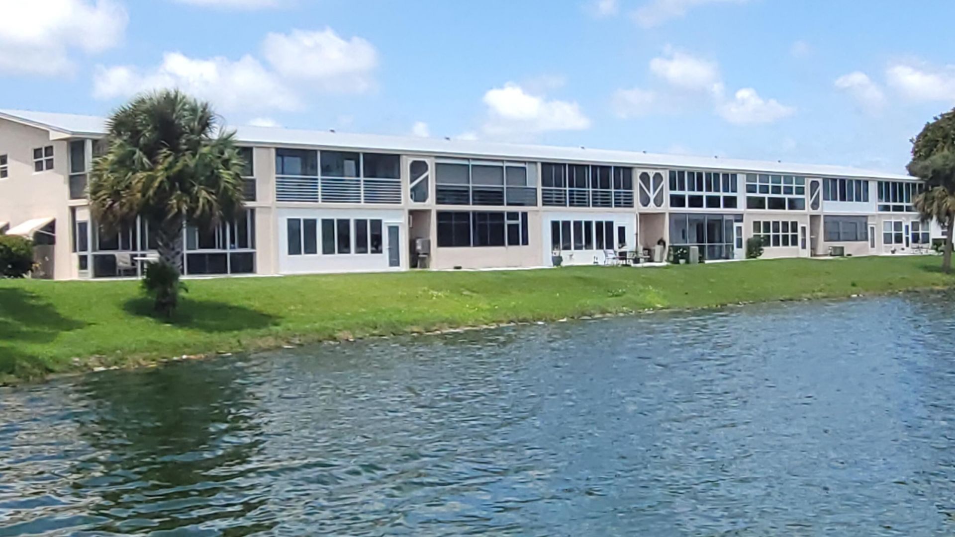 34 Somerset B, West Palm Beach, FL 33417 Photo