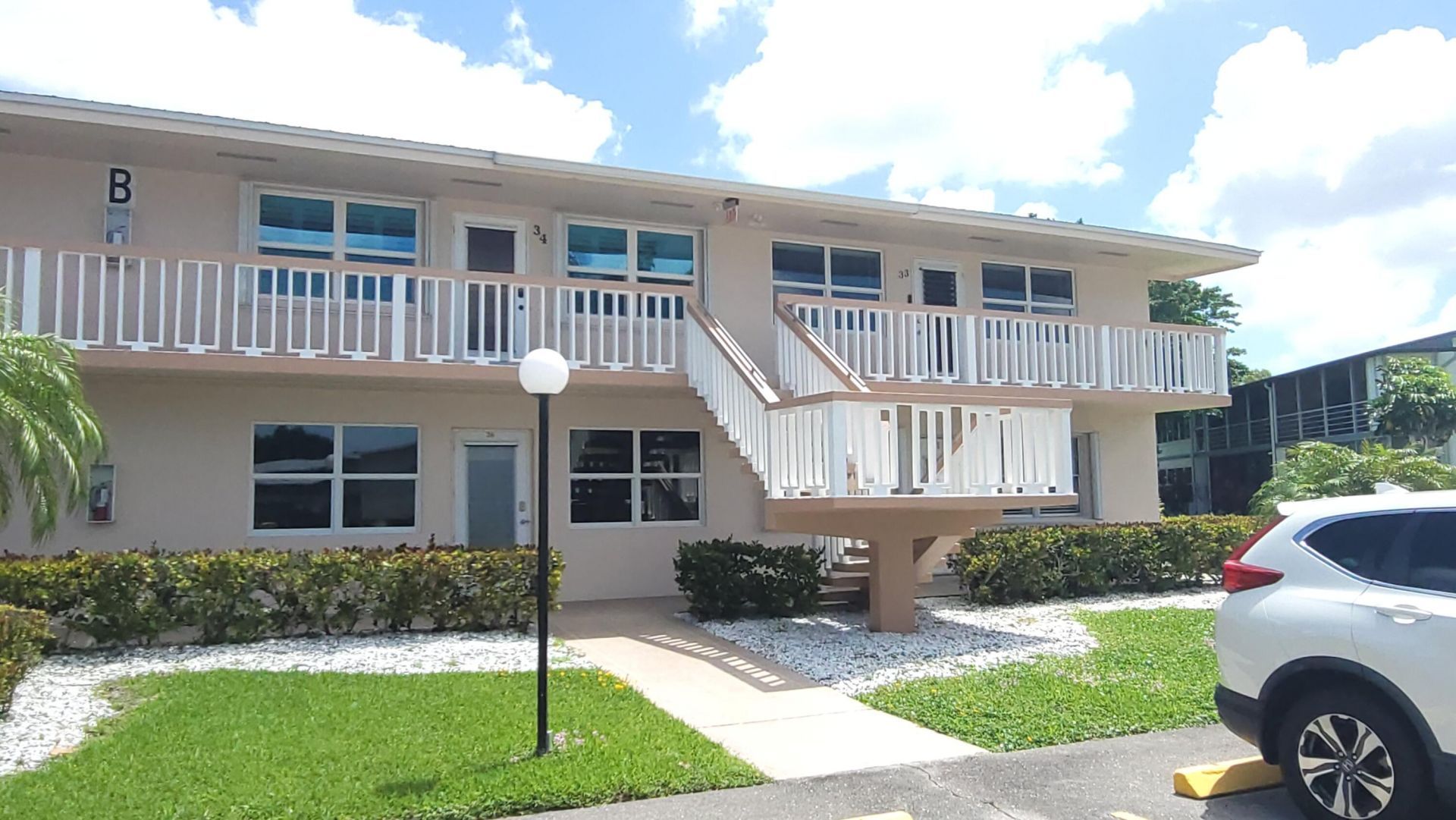 34 Somerset B, West Palm Beach, FL 33417 Photo