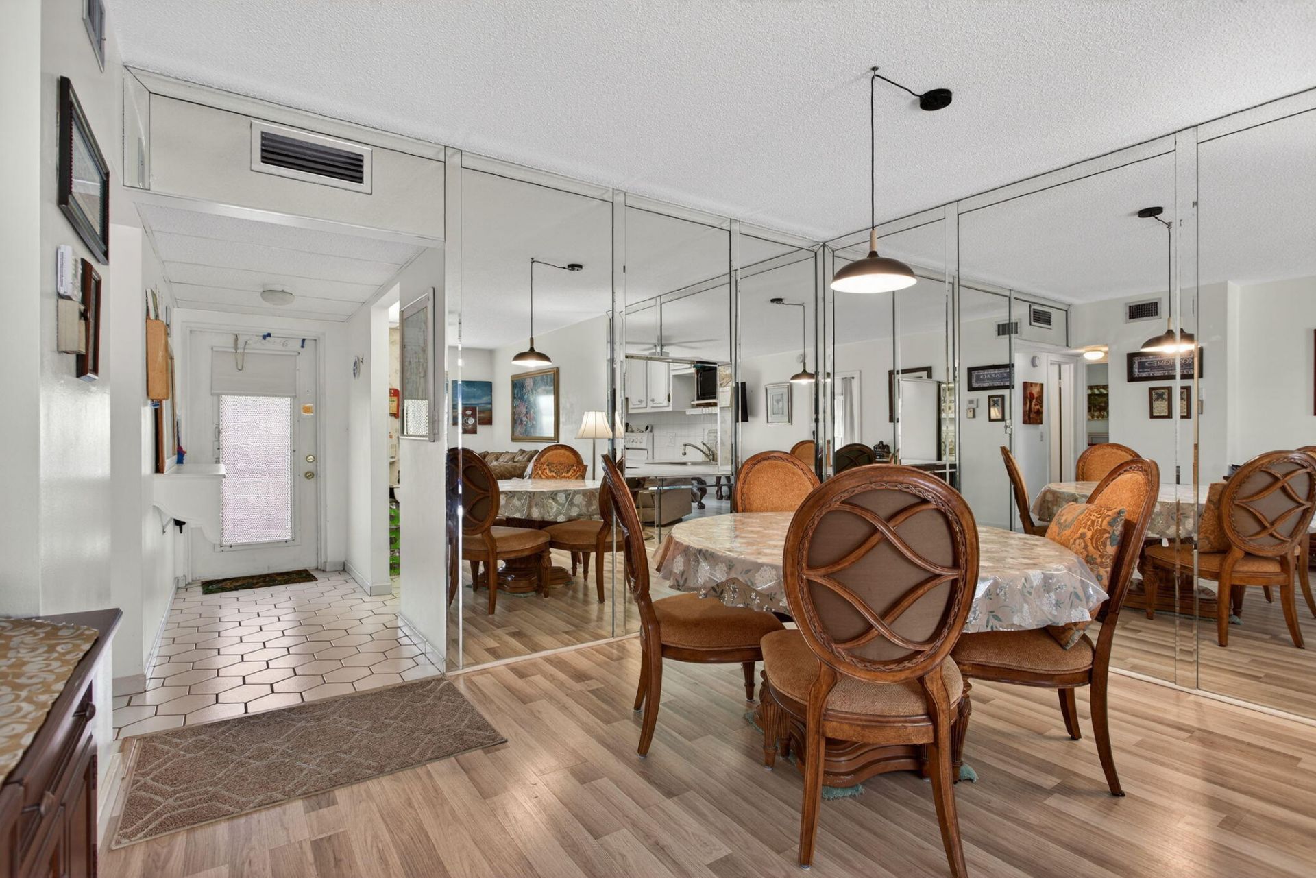 1030 Country Club Drive, Unit 407, Margate, FL 33063 Photo