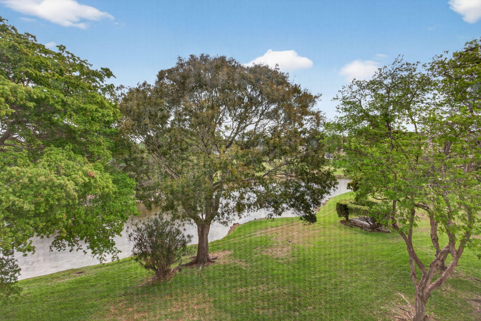 1030 Country Club Drive, Unit 407, Margate, FL 33063 Photo