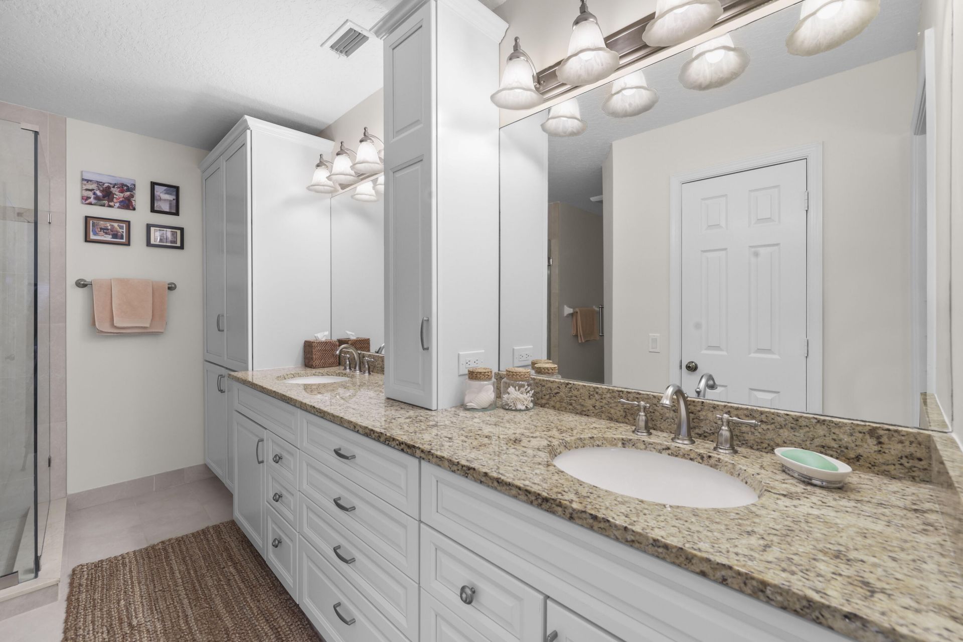 461 Coral Cove Drive, Juno Beach, FL 33408 Photo