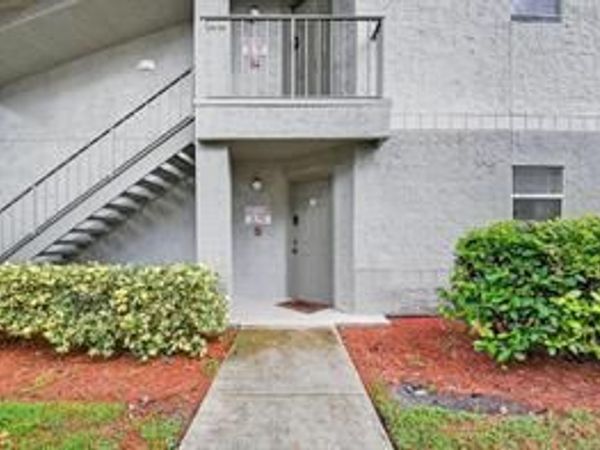 1401 Village Boulevard, Unit 2012, West Palm Beach, FL 33409