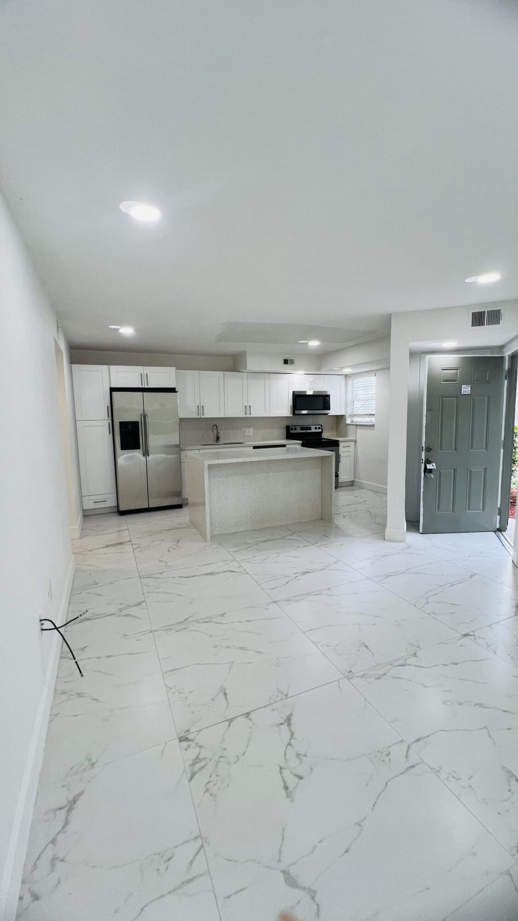 1401 Village Boulevard, Unit 2012, West Palm Beach, FL 33409 Photo