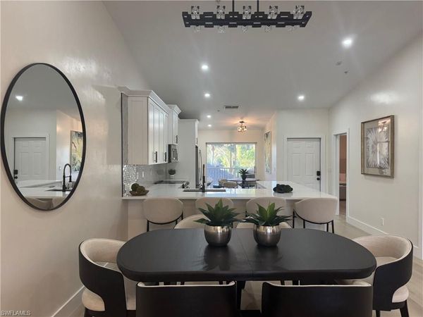 7645 Arbor Lakes CT, Unit 2324, NAPLES, FL 34112